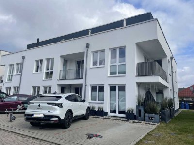 Helle 2-Zimmer Wohnung mit Balkon in Rostock-Gehlsdorf