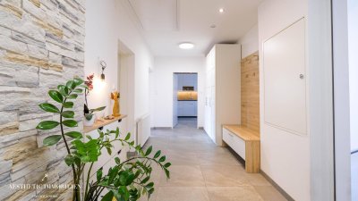 PUCHENAU - Idyllisches Wohnen: Einfamilienhaus in Toplage
