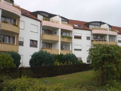 Neu!! 3-Zimmer-Wohnung mit Dachterrasse in Süd-Lage