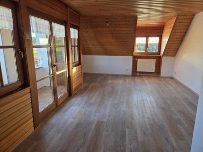 Schöne Dachgeschosswohnung