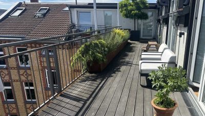 von PRIVAT: Exklusives Penthouse in Friedrichshain zum Kauf oder Miete