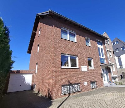 Zweifamilienhaus mit zusätzlicher Gewerbeeinheit (derzeit Katzenpension)