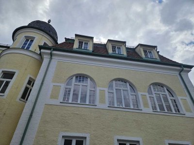 Gepflegte 2-Zimmer Dachgeschosswohnung in Au in der Hallertau