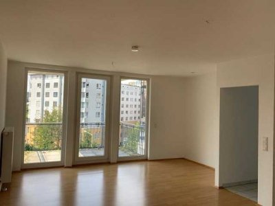 wunderschöne 2-Zimmer-Wohnung mit Balkon in der Nähe zur Oberstadt