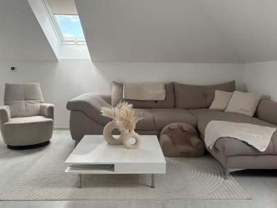 Helle, moderne 3-Zimmer-Dachgeschosswohnung mit gehobener Innenausstattung in Salzgitter-Fredenberg
