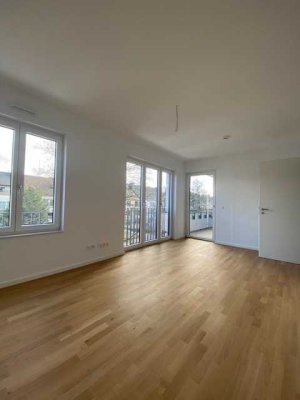 AC-Steffensviertel: Neubau 3-Zimmer-Wohnung mit Balkon und Loggia