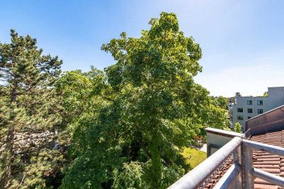 Bezugsfrei! 3 Zimmer, Ruhige & Sonnige Terrasse, EBK,  in einem gepflegtem Zustand