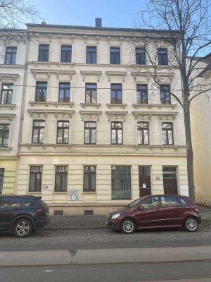 Stilvolle 2-Zimmer-Wohnung mit Tageslichtbad & Vinylboden in ruhiger Lage