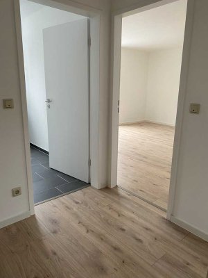 Sehr schöne 2-Zimmer-Wohnung mit Balkon und Wannenbad!