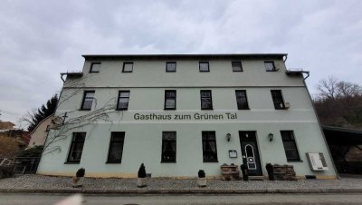 Vielseitige Immobilie in ruhiger Lage!