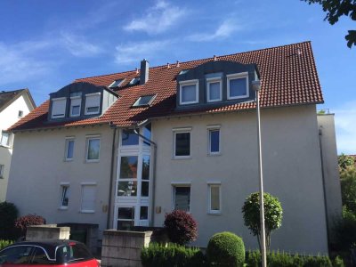 Lichtdurchflutete 3 Zimmer Maisonette Wohnung