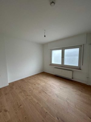 Gemütliche 2-ZKB-Erdgeschoss Wohnung in zentraler Lage von Duisburg