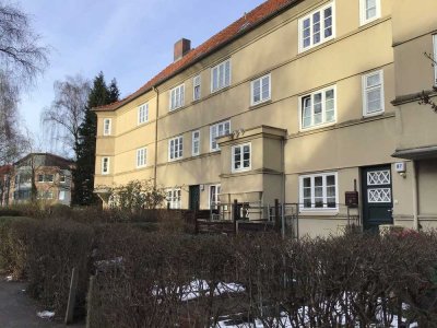 Schöne, renovierte 2-Zimmer-Wohnung