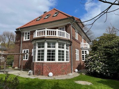 Energetisch sanierte Villa im Bergedorfer Villenviertel