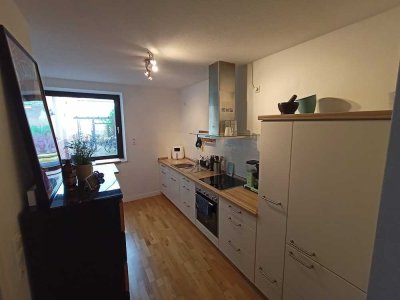 Helle 1-Zimmer-Wohnung mitten im Veedel