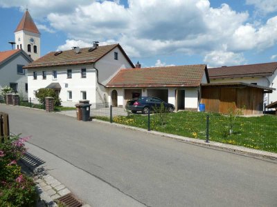 Freundliche und sanierte 3-Zimmer-EG-Wohnung in Treffelstein