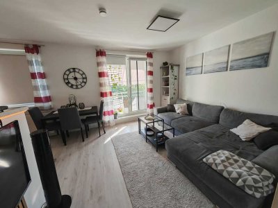 Sanierte kleine 3-Raum-Wohnung mit Balkon, Laminat in Cottbus-Sandow an der Spree zu vermieten!