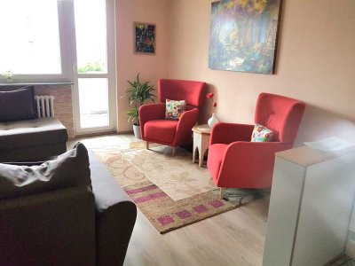 Gemütliche, kleine Wohnung mit Südbalkon