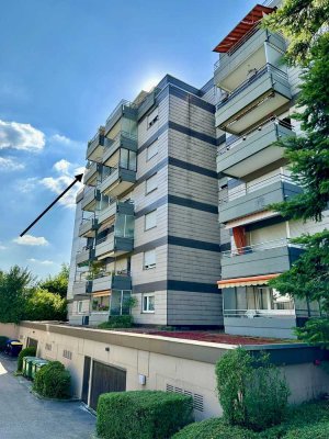 Schöne und gepflegte 2-Zi.-Wohnung mit Balkon und EBK in Freiberg am Neckar