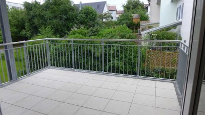 Moderne, helle 3-Zimmer-Wohnug mit hochwertiger Ausstattung und Hausmeisterservice