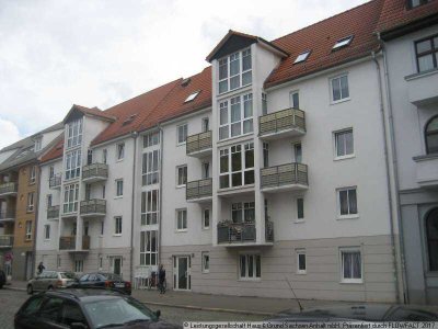 Kapitalanlage 1,5 Raumwohnung mit Aufzug und Balkon in Stadtfeld Ost