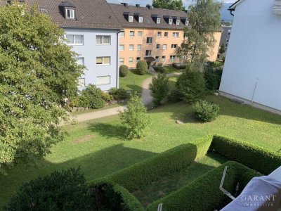Bergpanorama in ruhiger und zentraler Lage!