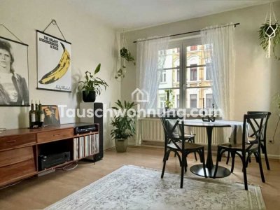 Tauschwohnung: Schöne 2-Zimmer-Altbauwohnung mit Balkon und Gartenblick – Tau