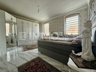 Charmante Villa mit großzügigem Grundstück in Kirchrode!!