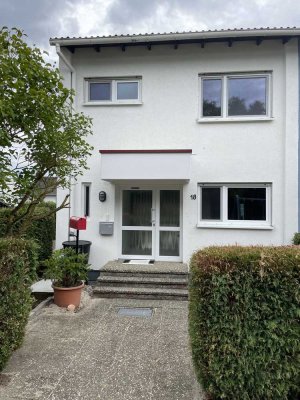 Reihenendhaus (ca. 120 qm) in Buseck-Trohe. Ab sofort. Bitte rufen Sie uns an!
