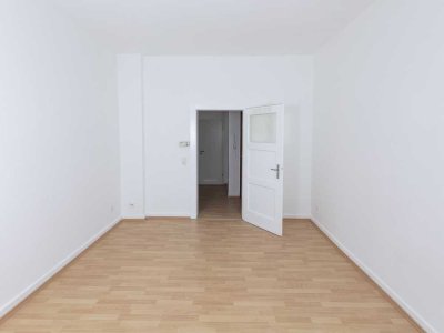 Sanierte 2,5-Zimmer-Wohnung in Jugendstilhaus