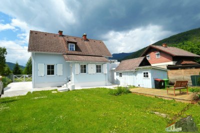 Komplett saniertes Einfamilienhaus mit Raxblick