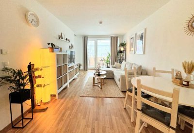 Südausrichtung - attraktive 2 Zimmer Wohnung mit Einbauküche und Balkon - Hafencity