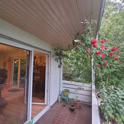 � Wohngefühl wie im eigenen Haus - ETW in (Premium-)Hanglage mit Sauna & Kamin