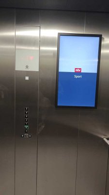 Erstbezug mit Balkon und Einbauküche: Stilvolle 2-Raum-Wohnung mit lux. Innenausstattung