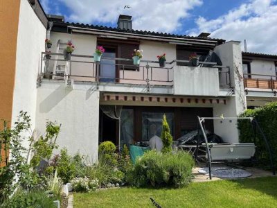 Reihenmittelhaus in Höchberg, 4,5 Zimmer