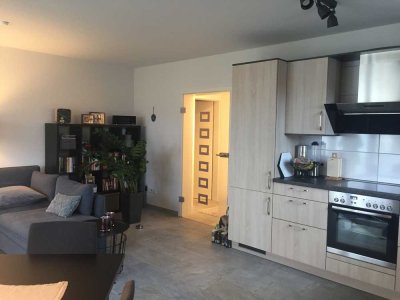 Exklusive, helle 3-Zimmer Wohnung, sehr ruhige Lage in Gomaringen