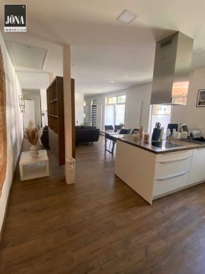 Einzigartige Loftwohnung  – großzügiges Wohnen in historischem Ambiente