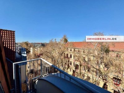 IMMOBERLIN.DE - Attraktive Dachgeschosswohnung mit Sonnenterrasse nahe Schlosspark Sanssouci