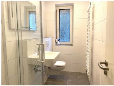 Renovierte 2,5-Zimmer-Wohnung im 1. OG in Frankfurt-Fechenheim