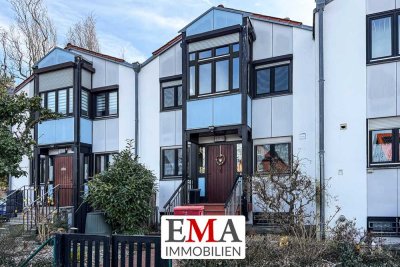 Reihenhaus mit vier Zimmern und Vollkeller am Spektesee