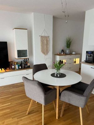 Schöne und gepflegte 1,5-Zimmer-Wohnung mit EBK in Dingolfing