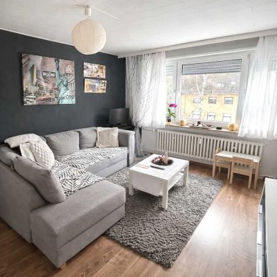 Helle 3-ZKB mit Loggia in ruhiger Lage - ideal für Paare & Familien