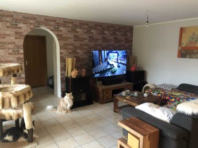 Kleine Einheit, ruhige Lage, moderne und helle 2 Zimmer Wohnung "Wörth"