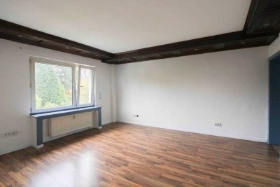 Für Anpacker: Gestaltbare Whg. in Alleinlage