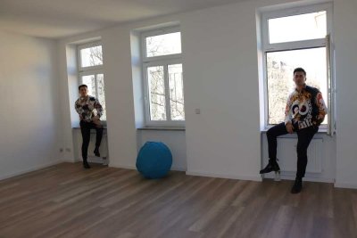 Moderne 2 Zimmer Wohnung im Zentrum von Zwickau - Balkon