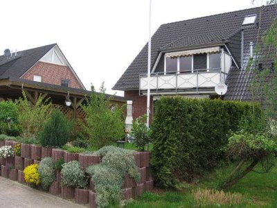 Gepflegte 3-Zimmer-Wohnung mit Galerie und Balkon in Jork