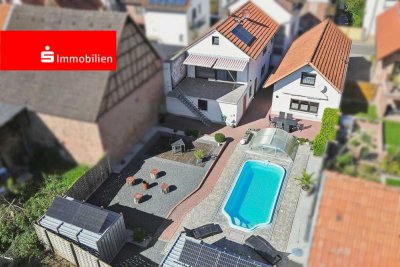 2-Familienhaus mit Nebengebäude in Semd