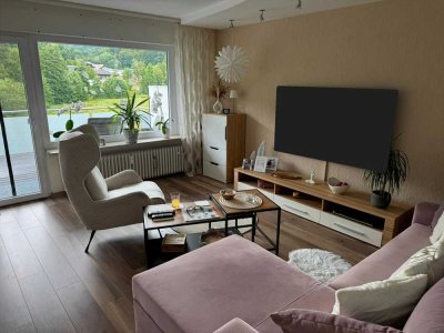 Exklusiv für Kapitalanleger! Charmante vermietete 2-Zimmer-Wohnung mit Blick ins Dobeltal