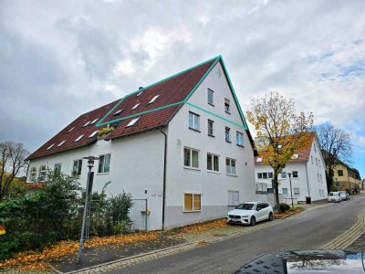 3-Zimmer-Wohnung mit ausbaufähigem Dachgeschoss