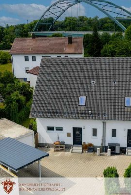 ** Moderne Doppelhaushälfte mit moderner Technik in Straubing **